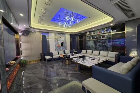 玉树生意火爆KTV招促销员包酒店无费用安心上班